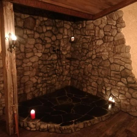 El Descanso De Odin ¡Una Autentica Posada Vikinga! Mataelpino Buitenkant foto
